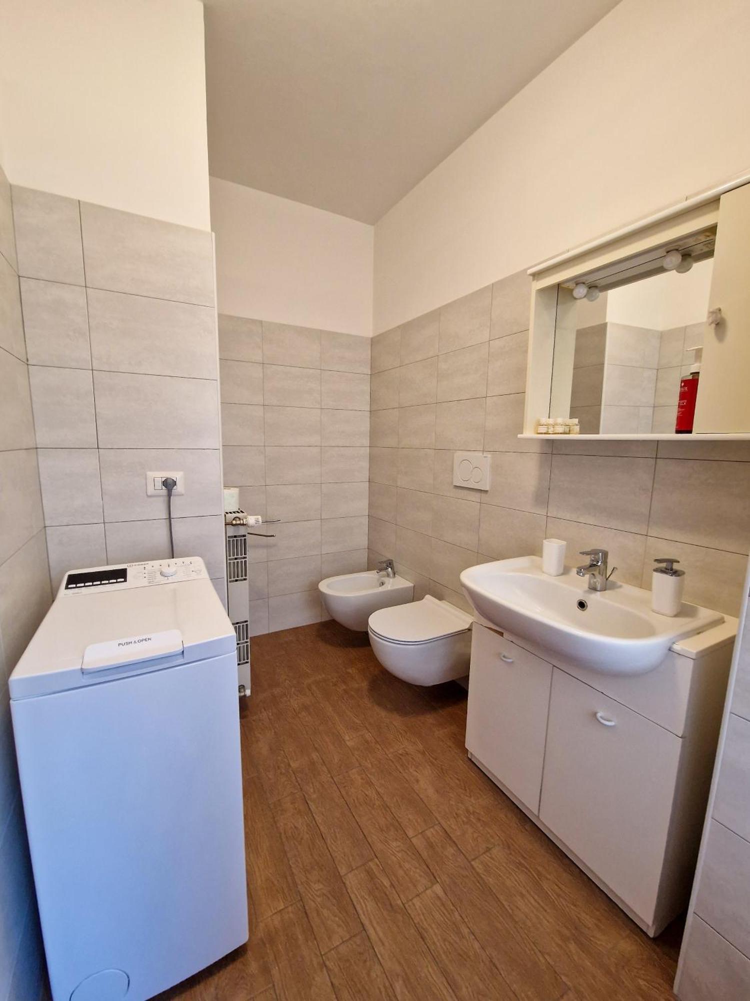 Domus Divi - Eur Torrino Apartment โรม ภายนอก รูปภาพ